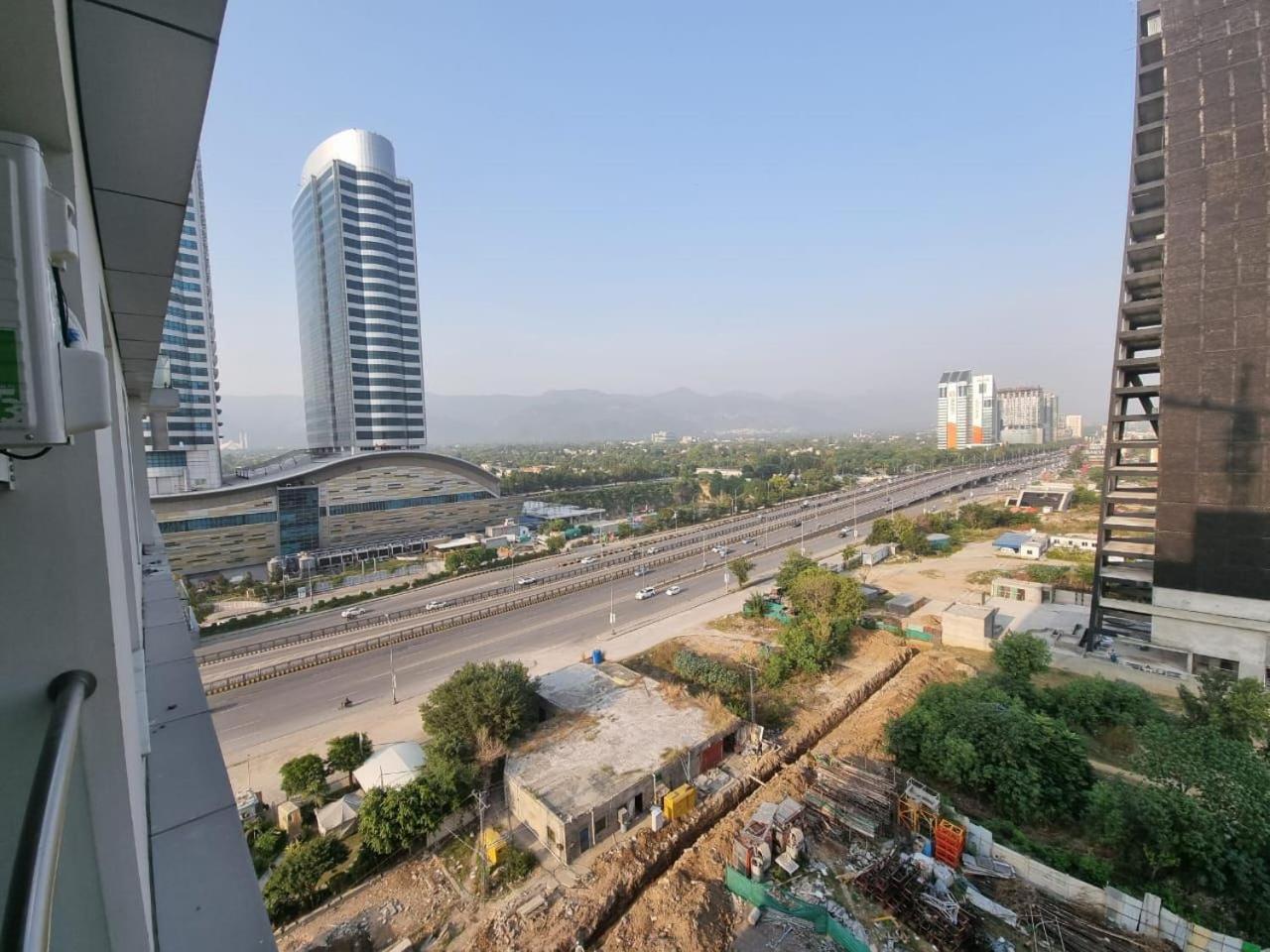 Centaurus View Residences - Exclusive Stays In Elysium Tower Apartments Islamabad Exterior foto